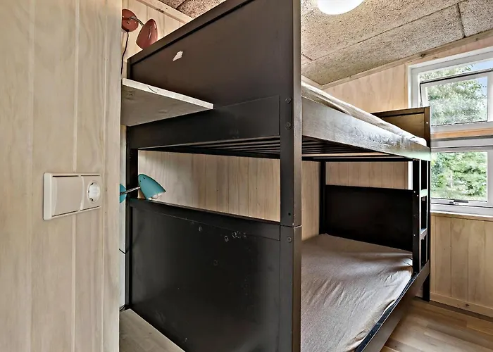 Casa vacanze Lovely In With Kitchen Ugerlose